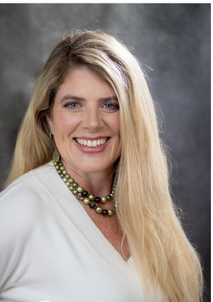 <strong>Leah Cowley</strong>